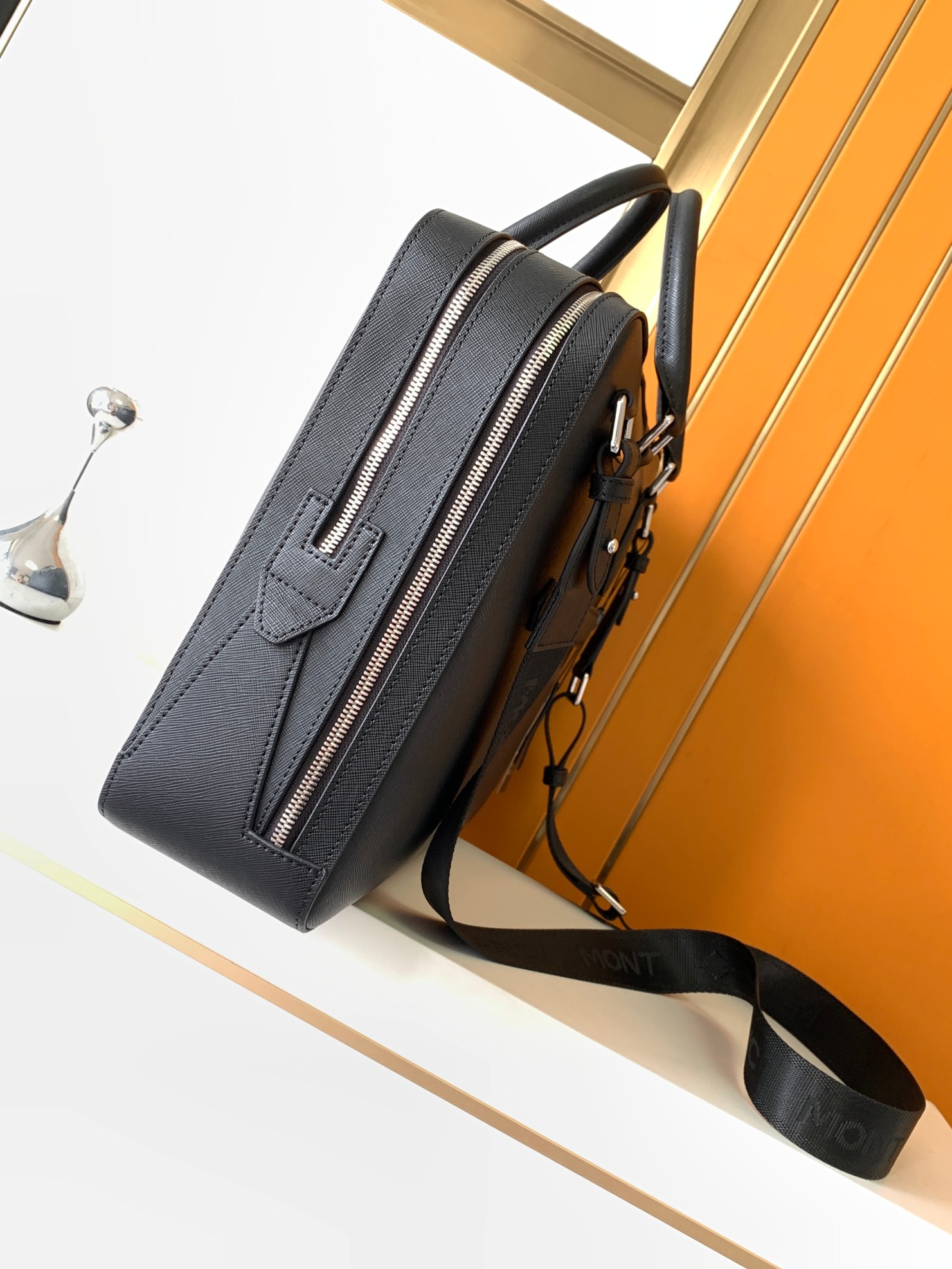 Borse a Mano di Lusso da Uomo, - Leather Work Bag Mens recensione e prezzo