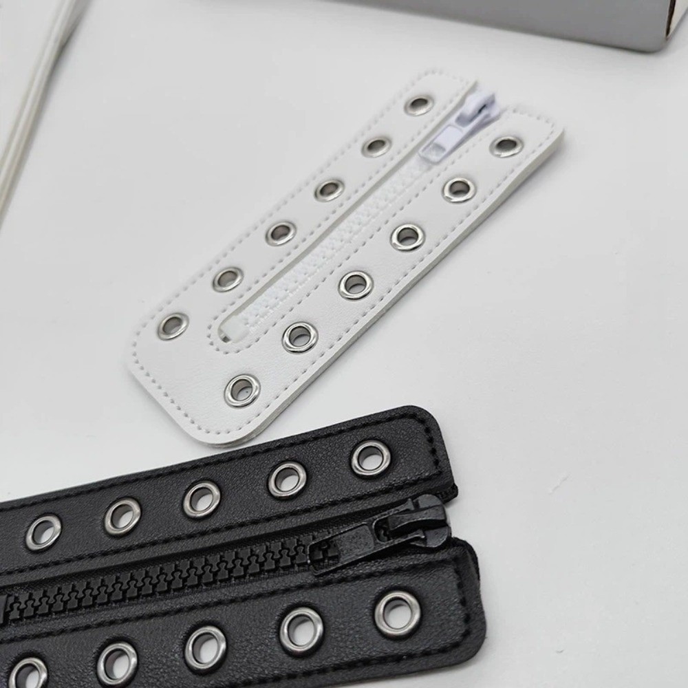 1 Paio di Inserti in Pelle a 6 - Leatherwork Eyelets recensione e prezzo