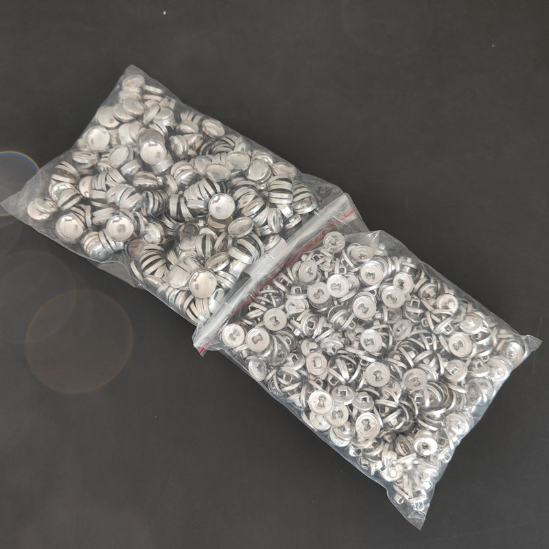 500 Pezzi Bottoni in Metallo R - Leatherwork Eyelets recensione e prezzo